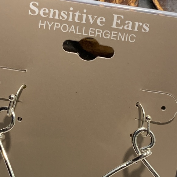 MixIt Silver Tone Hypoallergenic Hammered Tear Drop Pierced Earrings - Picture 2 of 9